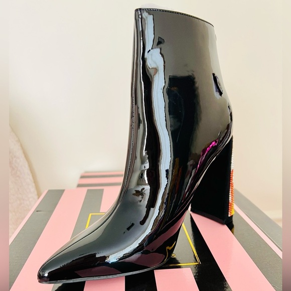 NIB Dolls Kill Lady GoDiva Excited Enough Patent Faux Leather Ankle Boo… - Picture 6 of 13